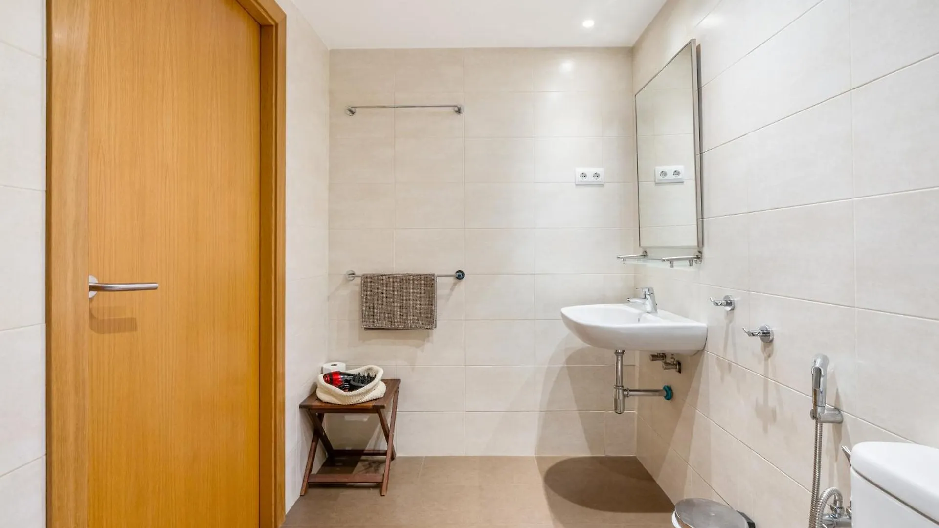 Flateli Pelayo H3 Apartment Barcelona 0*,