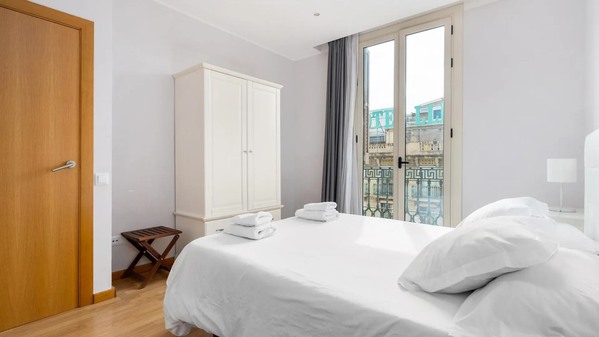 Flateli Pelayo H3 Apartment Barcelona