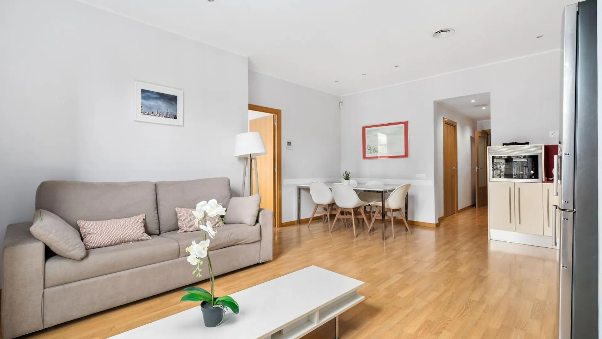 Flateli Pelayo H3 Apartment Barcelona